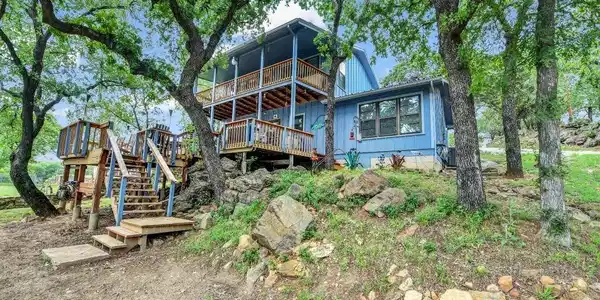 766 Deer Trail