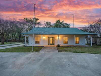 202 County Road 1558