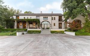 3515 W Lawther Drive