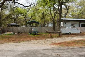 3813 Clovis Trail