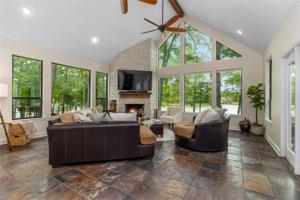528 W Eldorado Drive