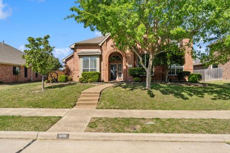 3905 Lakeside Drive