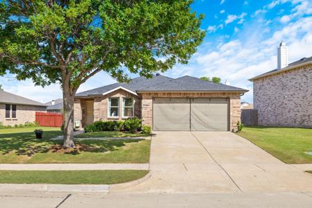 2633 Harbor Lights Drive