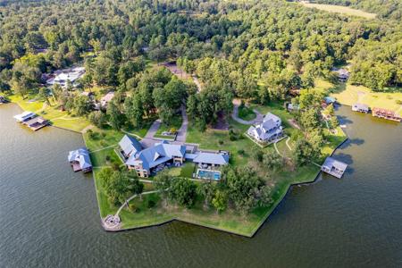 23 Eagle Point Drive W