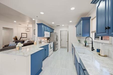 305 Maverick Trail