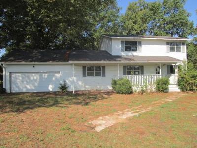 1168 Cattlemans Trail