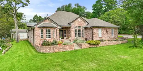 1202 Lake Cross Road