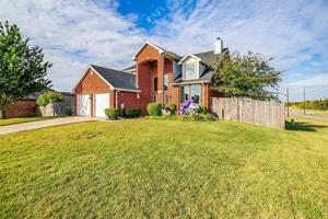 1145 Finch Circle