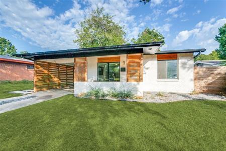 6711 Pimlico Drive