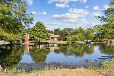 1150 Ellard Road