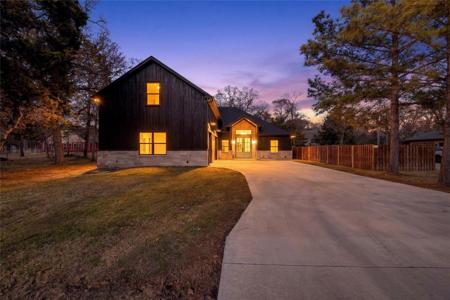 114 Castlewood Road