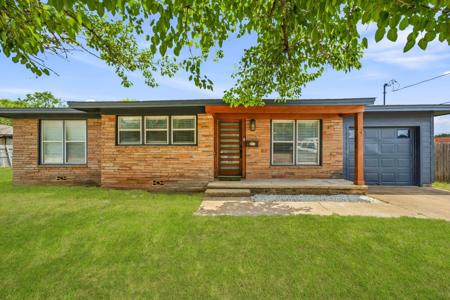 613 Crestview Drive