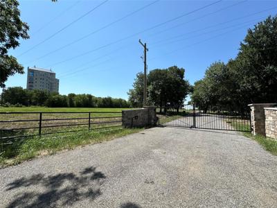 Lot 9, 1036 Waters Edge Drive