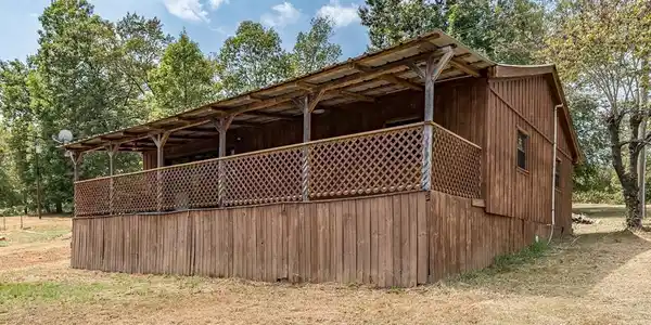 741 Fawn Lane