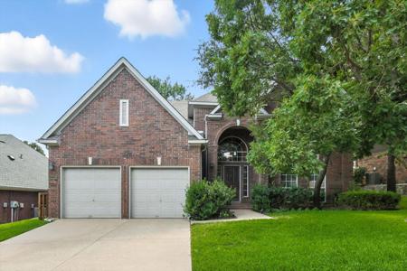 2730 Fernwood Drive