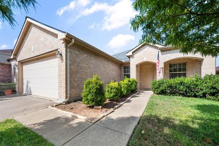5981 Harbor Glen Drive