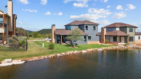 2030 Vista View Drive