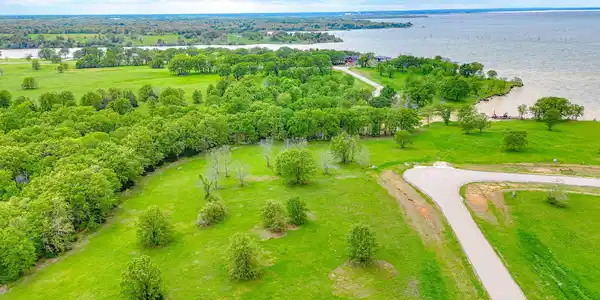 Lot 32 & 33 & BS 24 Lake Ridge Dr