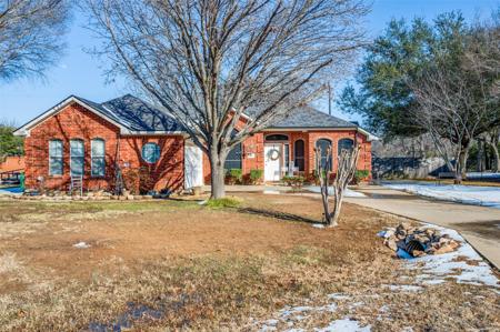 115 Dogwood Trail