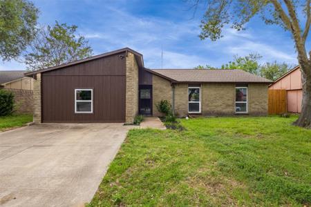5618 Briarcrest Drive