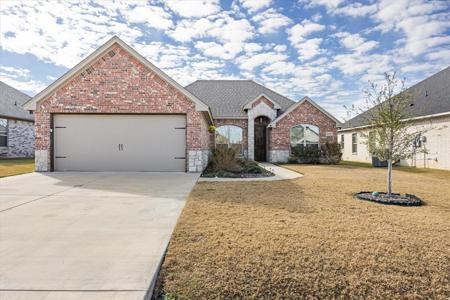 3318 Windcrest Drive