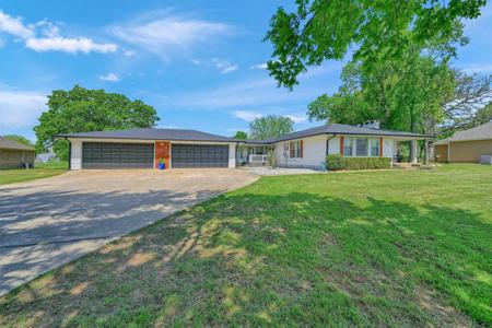 105 Cocopa Drive