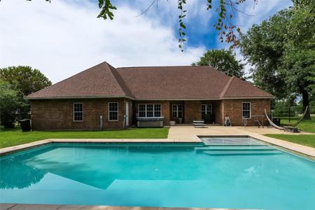 106 Guadalupe Drive