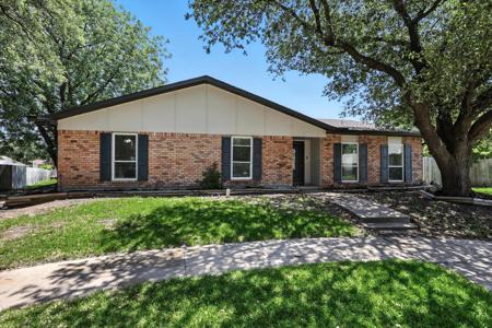 5024 Middleton Circle