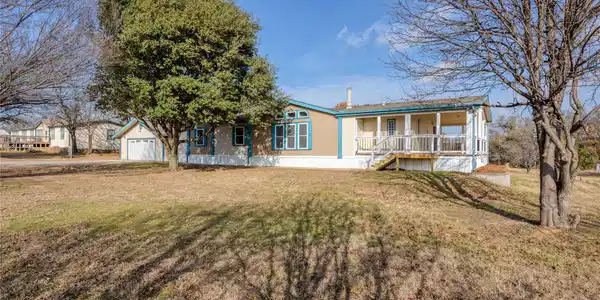 156 Northwoods Court