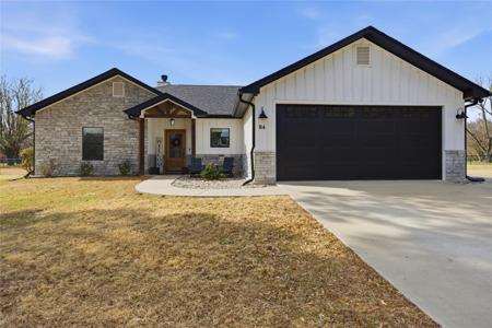 84 Shoreline Drive