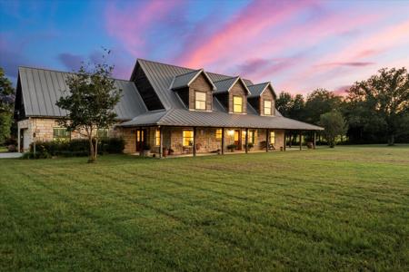 390 County Road 1573