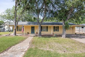 1511 Comanche Court
