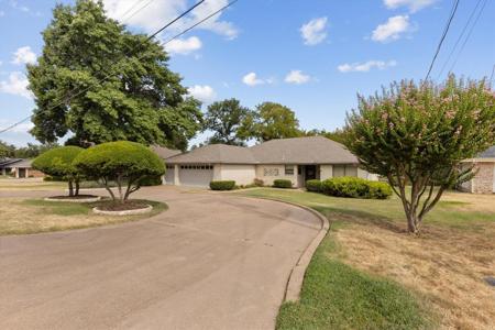 4224 Mojave Drive