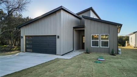 3014 Paluxy Trail
