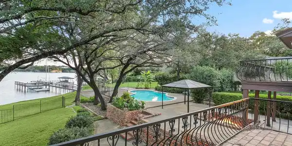 7909 Summit Cove