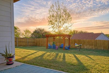2415 Beverly Drive