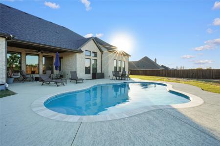 4033 Lagos Drive