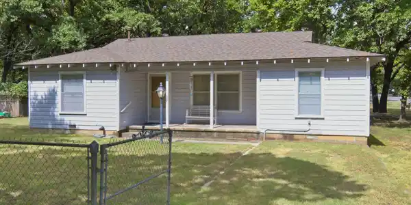 329 N Ash Avenue