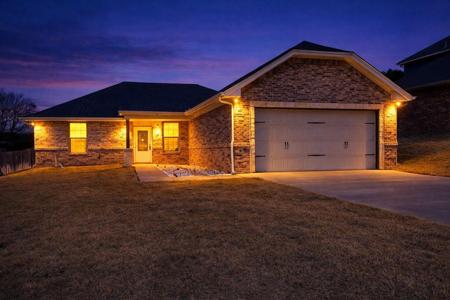 2306 Creek Drive