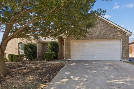 1603 Crescent Oak Street