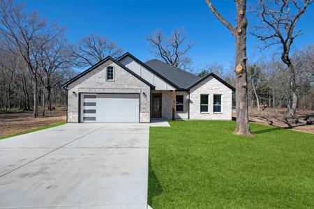 113 Lakeview Drive