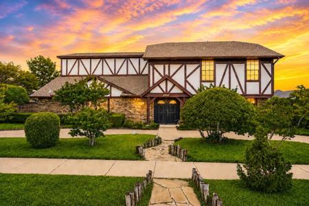 2822 Colleen Drive