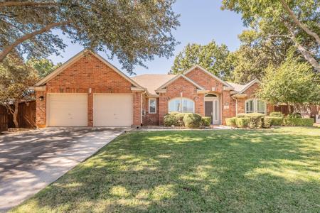 2709 Cobblestone Drive