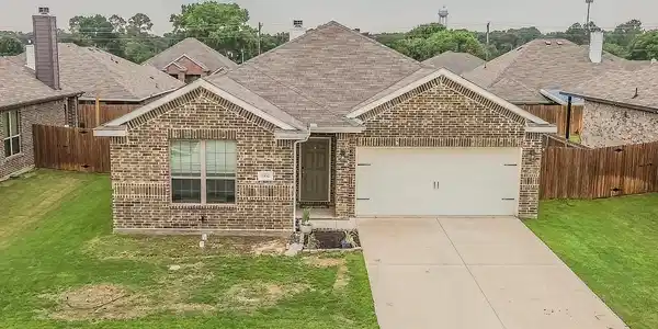 1432 Eagle Nest Drive