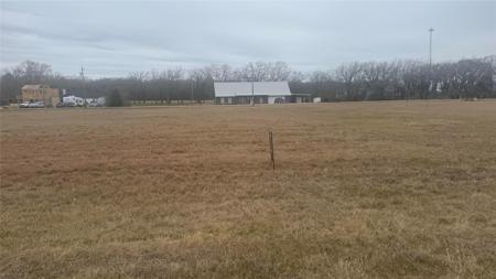 TBD Oakwood Road
