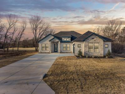 39290 Cedar Trail