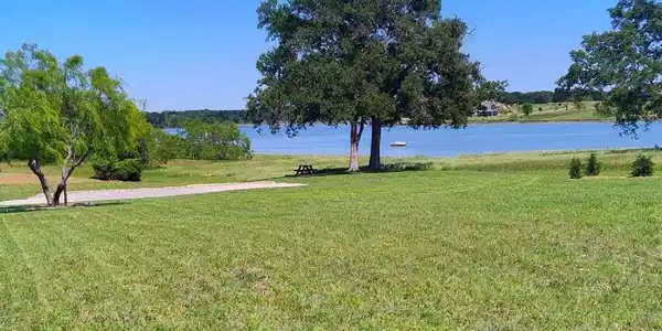 L 92 Open Water Way