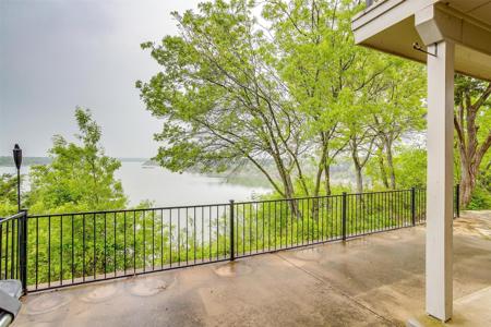 109 Paradise Cove