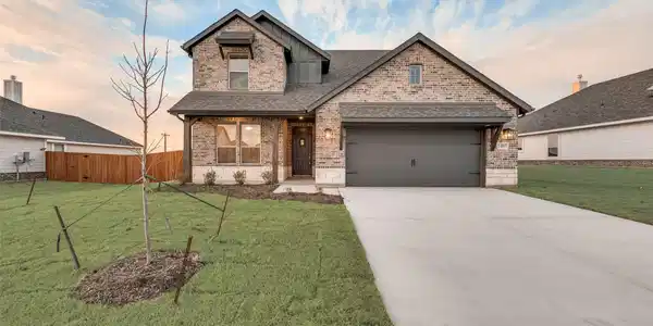 1405 Cedar Trail