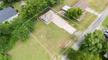 379 Old Shawnee Trail Drive